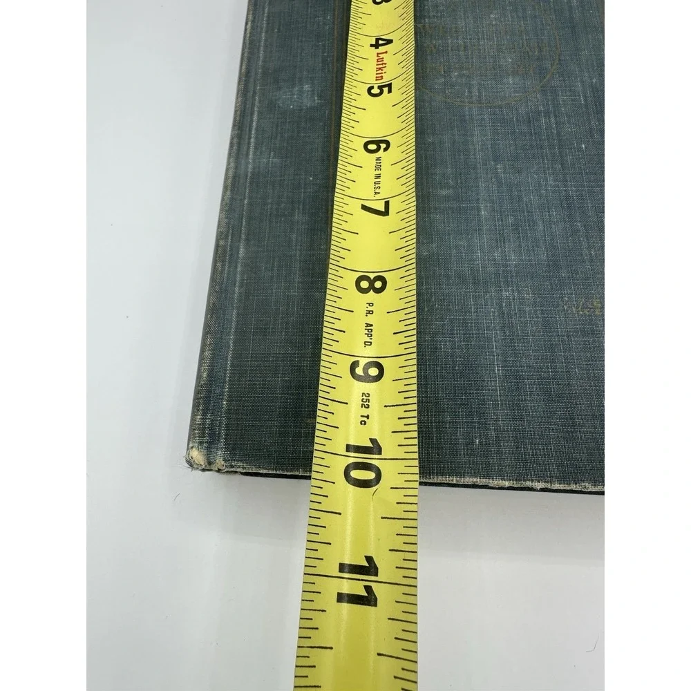 Webster's New Collegiate Dictionary 1960‎ 2nd Edition Thin Paper Vintage Book